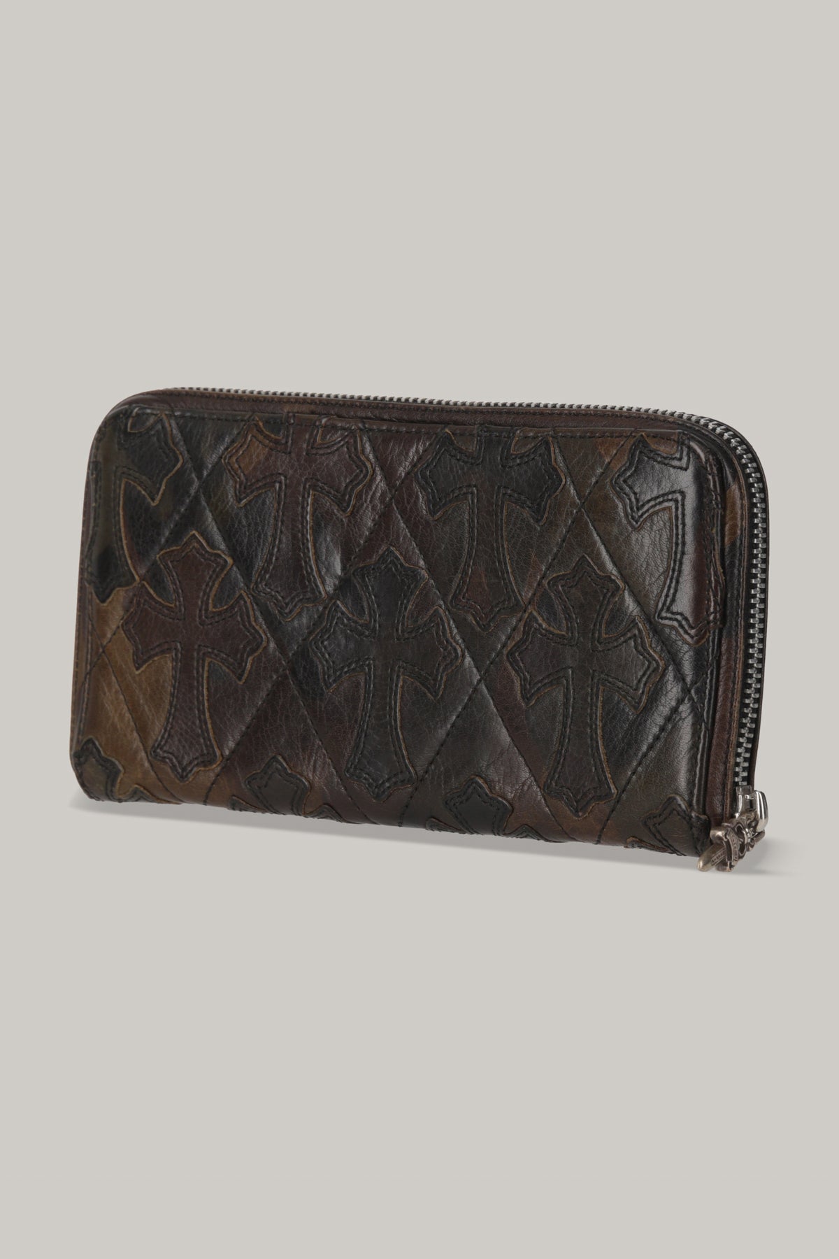 【CHROME HEARTS】CAMO CEMETERY CROSS QUILTED PATCHES REC F ZIP WALLET