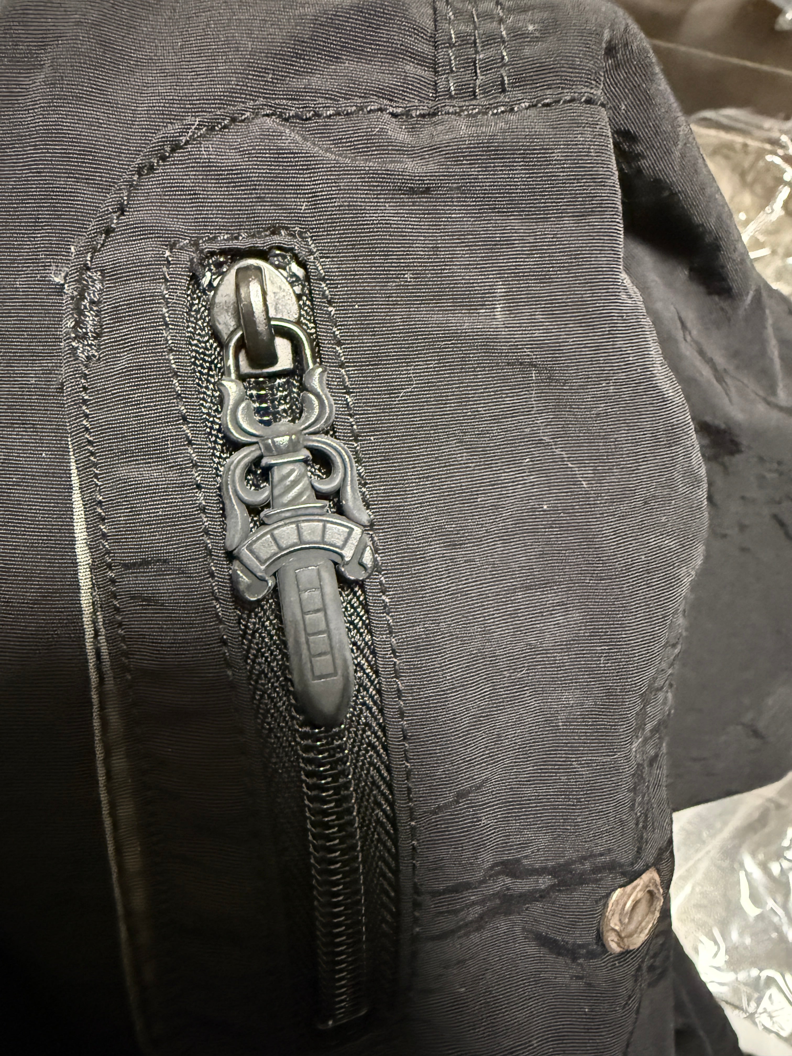 【CHROME HEARTS】SCROLL LABEL SWIM SHORTS PANTS