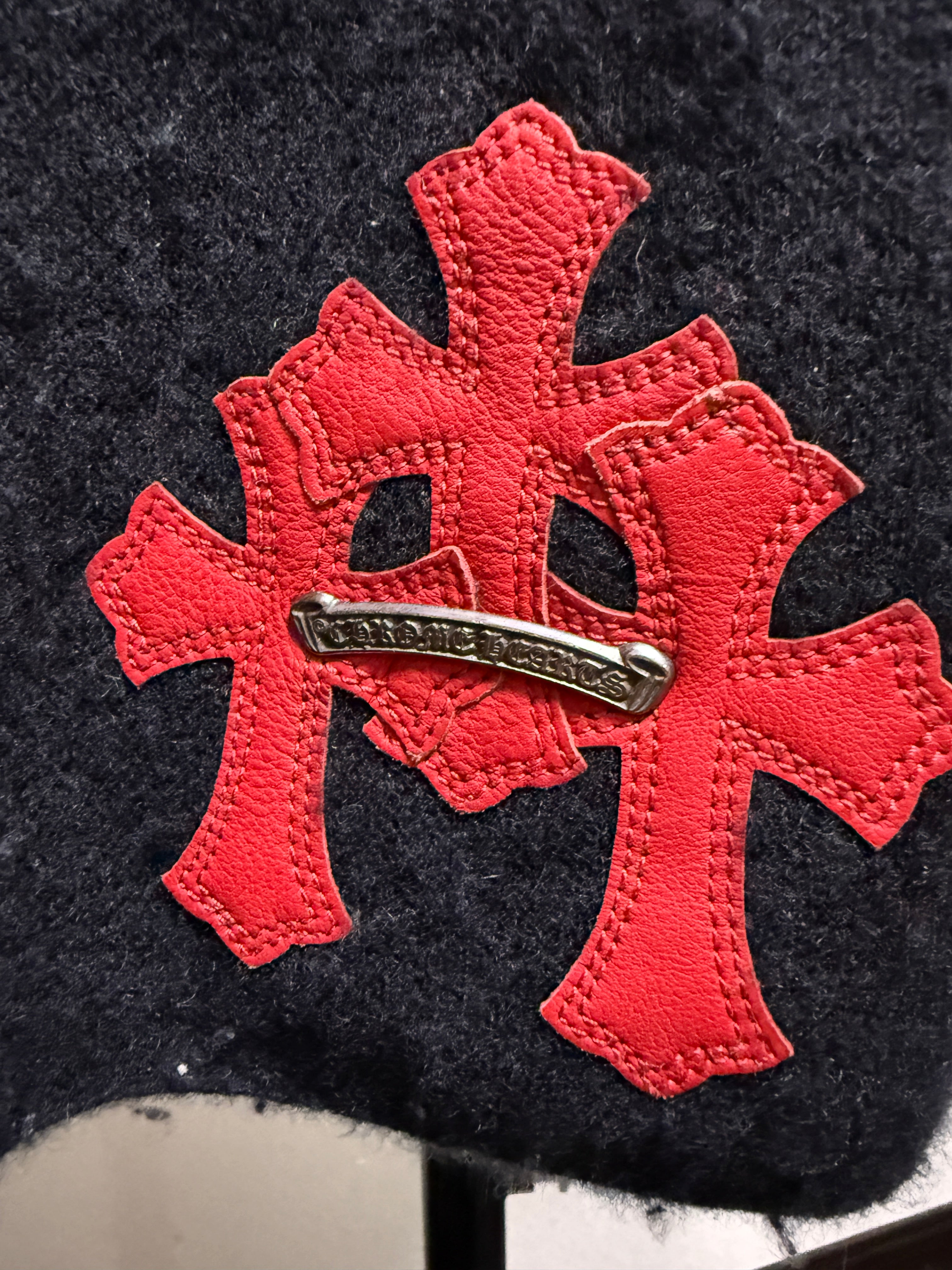 【CHROME HEARTS】MATTY BOY LIP DESIGN CASHMERE KNIT