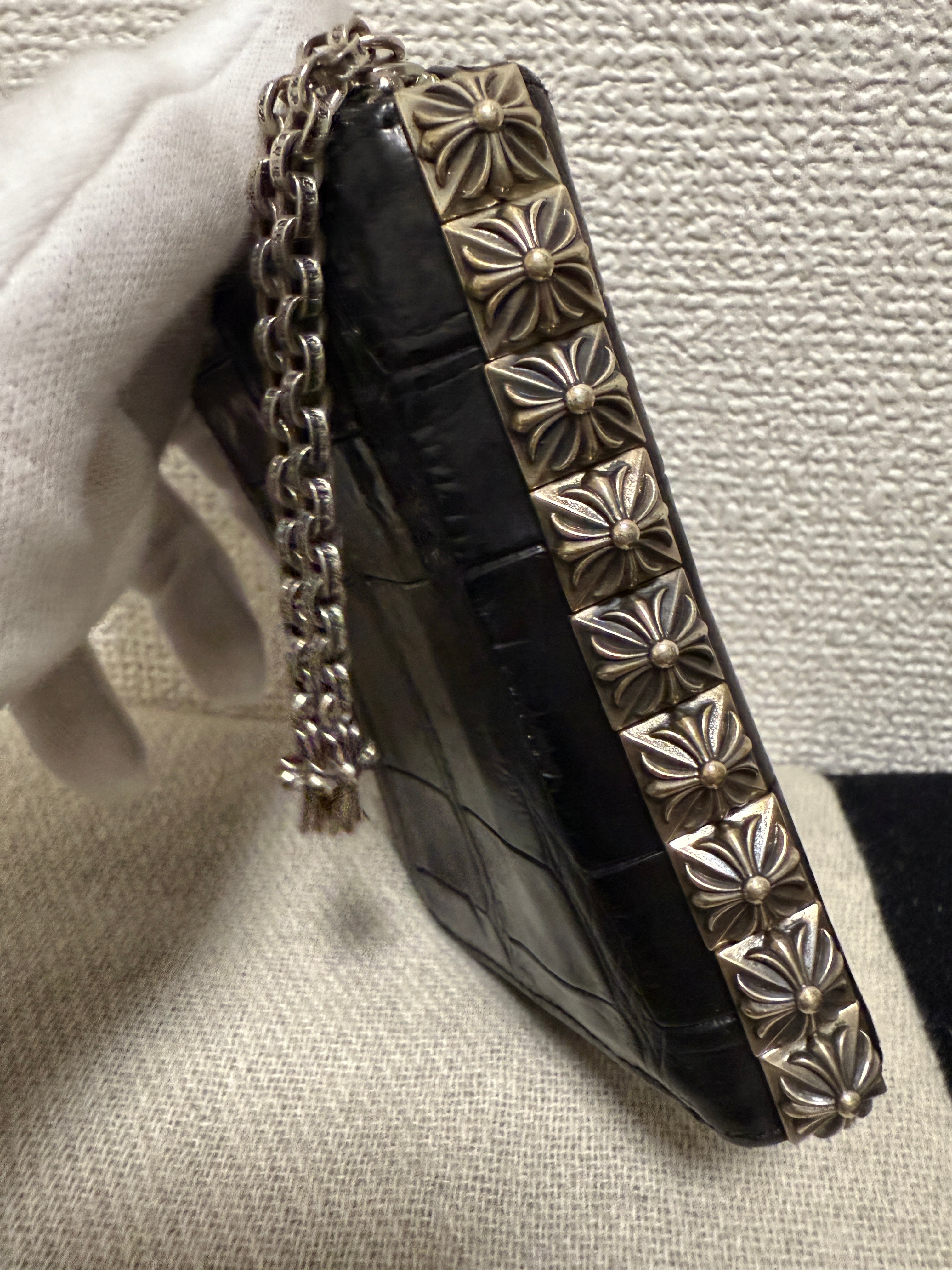 【CHROME HEARTS】3 SIDE ZIP ALLIGATOR WALLET