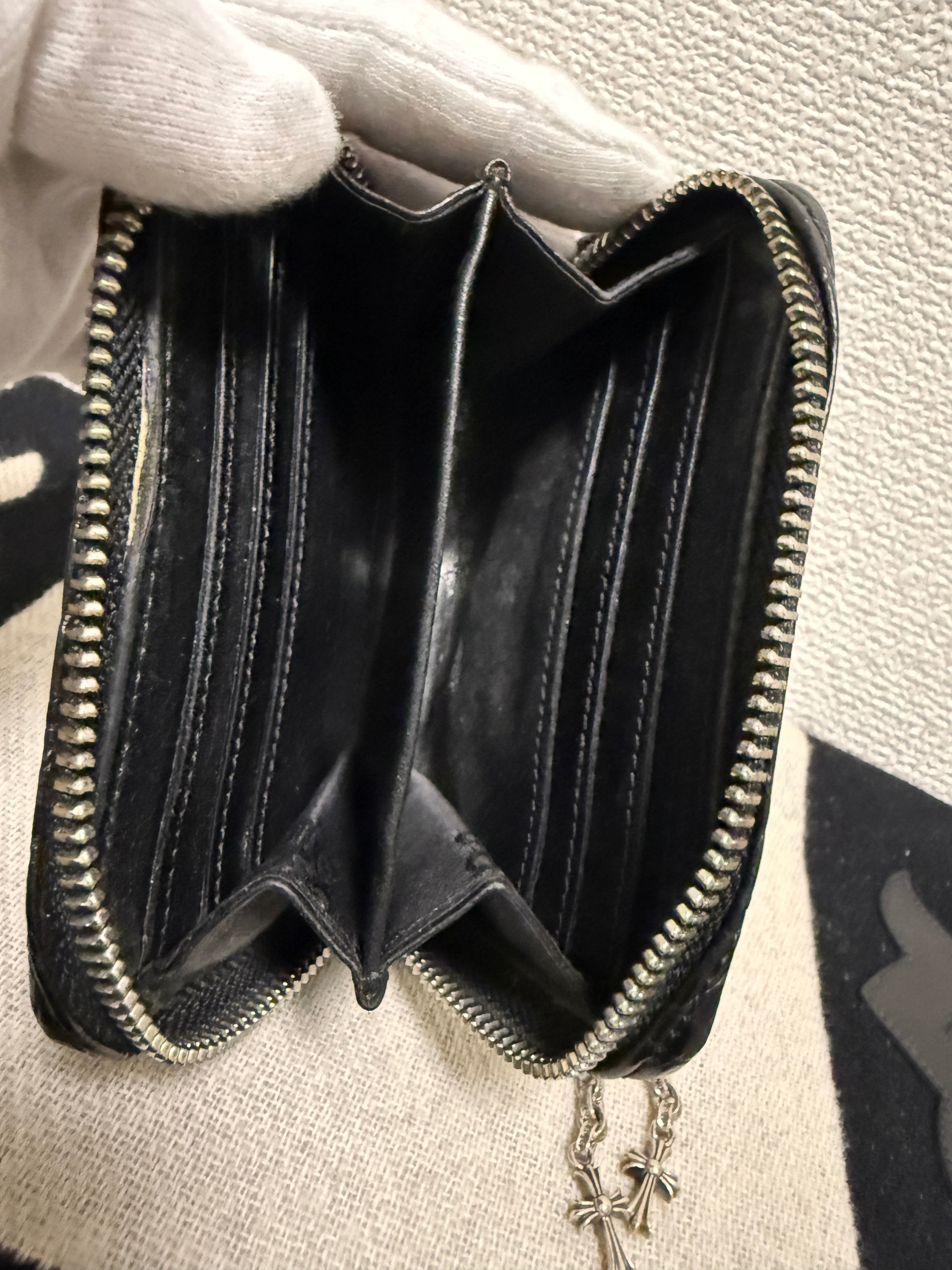 【CHROME HEARTS】3 SIDE ZIP ALLIGATOR WALLET