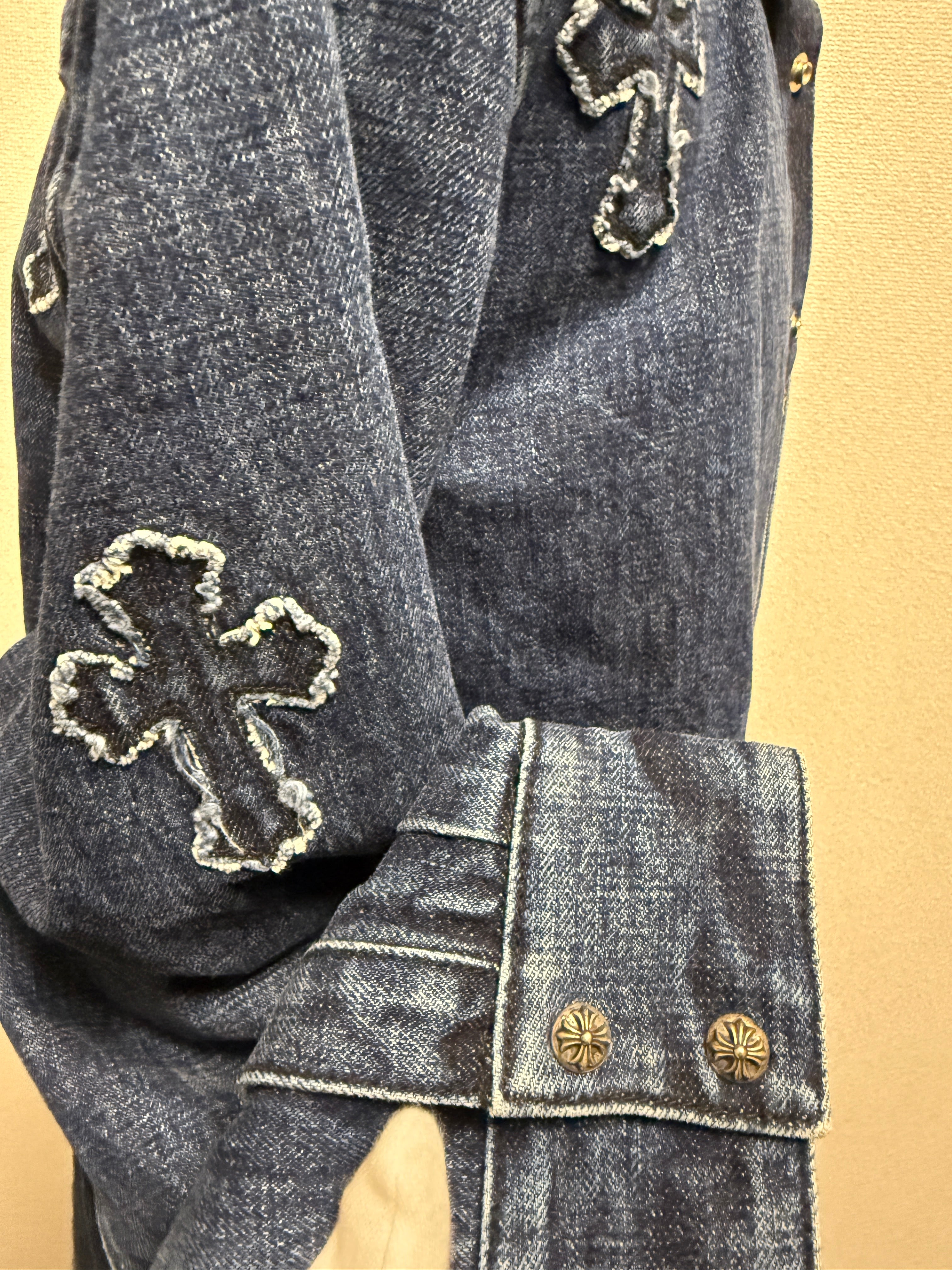 【CHROME HEARTS】LOOSEENDS LS DENIM SHIRT