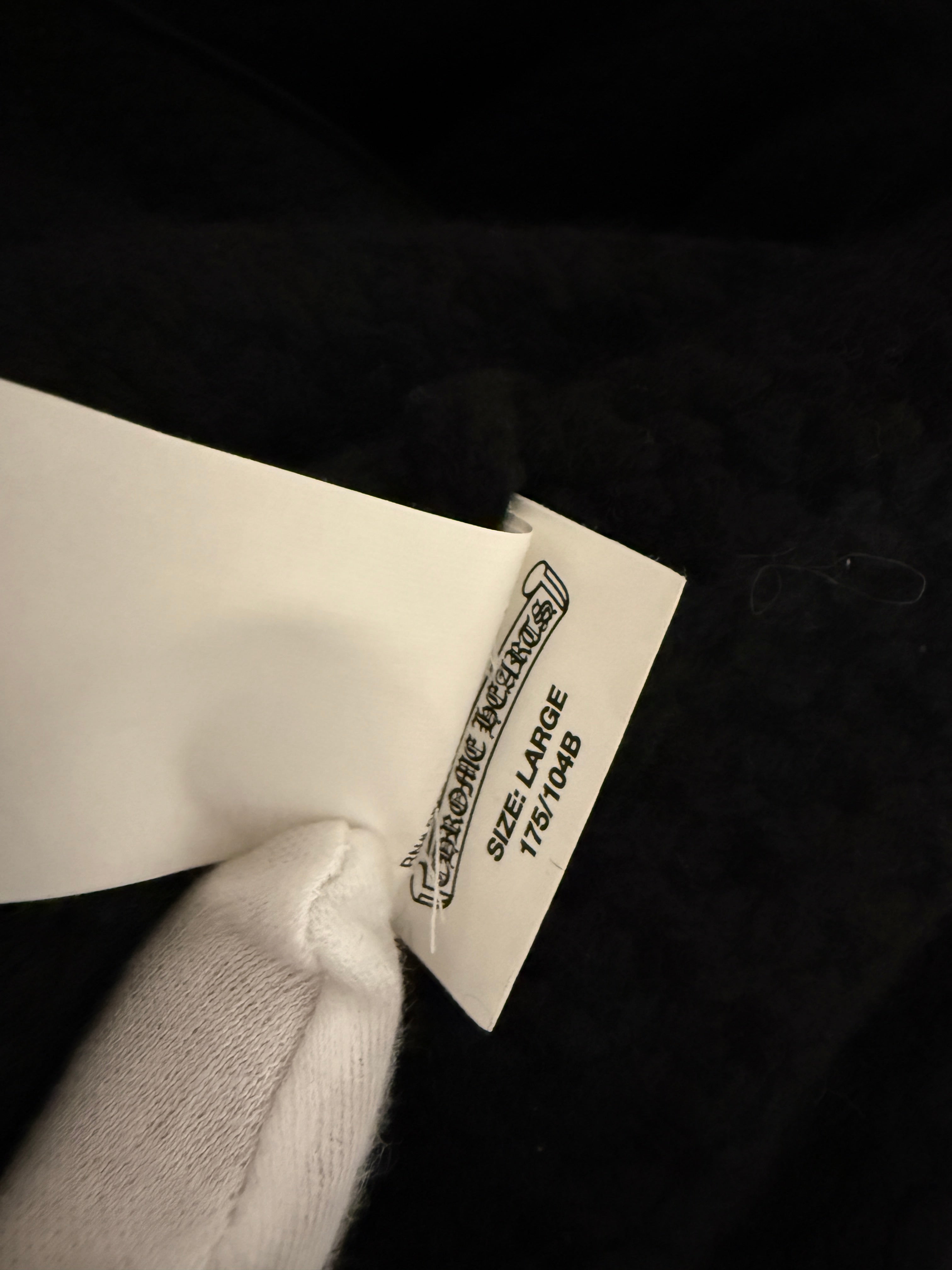 【CHROME HEARTS】CASHEMERE KNIT PLUS CROSS PATCH ZIP HOODIE