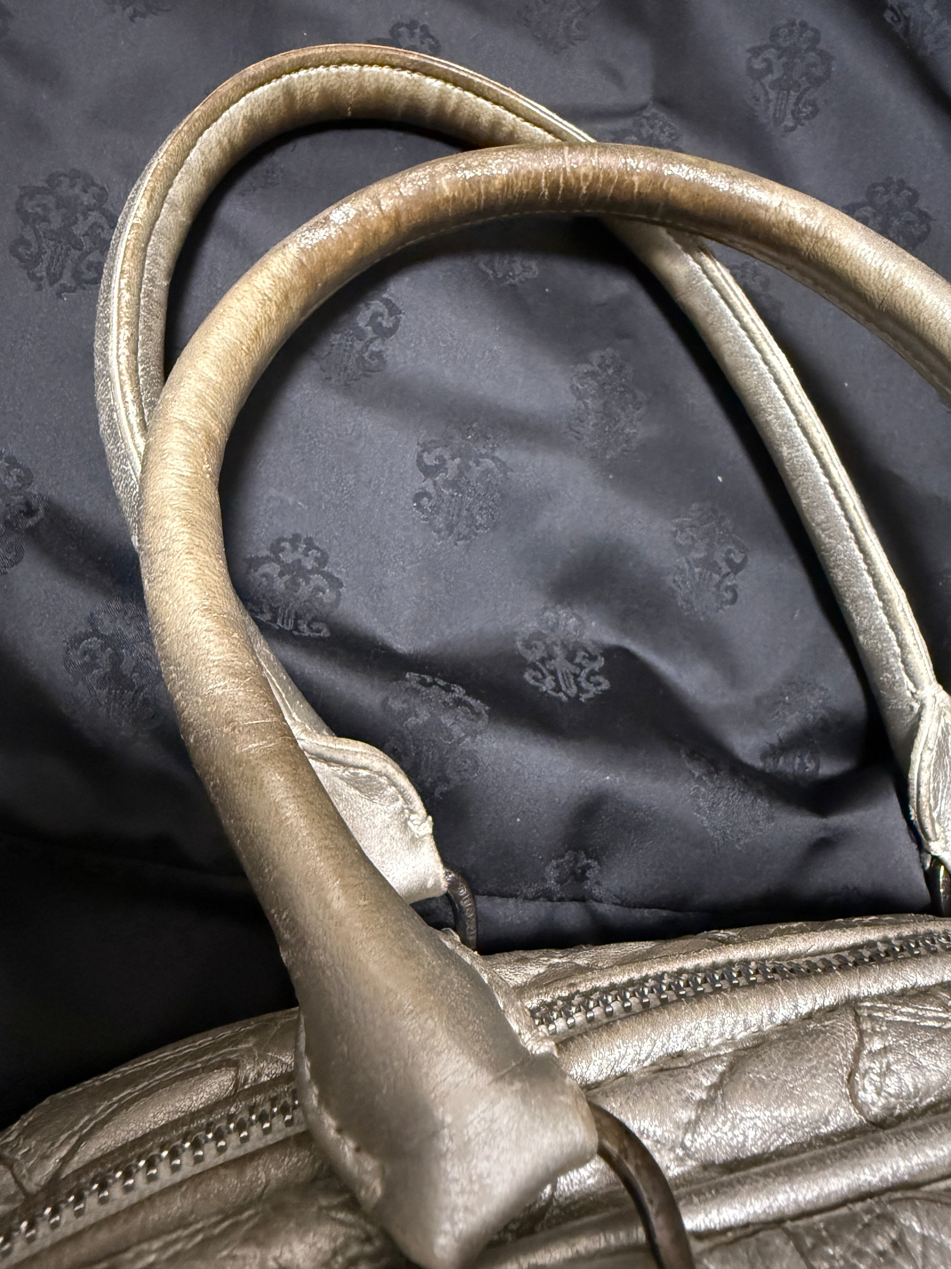 【CHROME HEARTS】GYM BAG SM CEMETERY CROSS PATCH FILIGREE