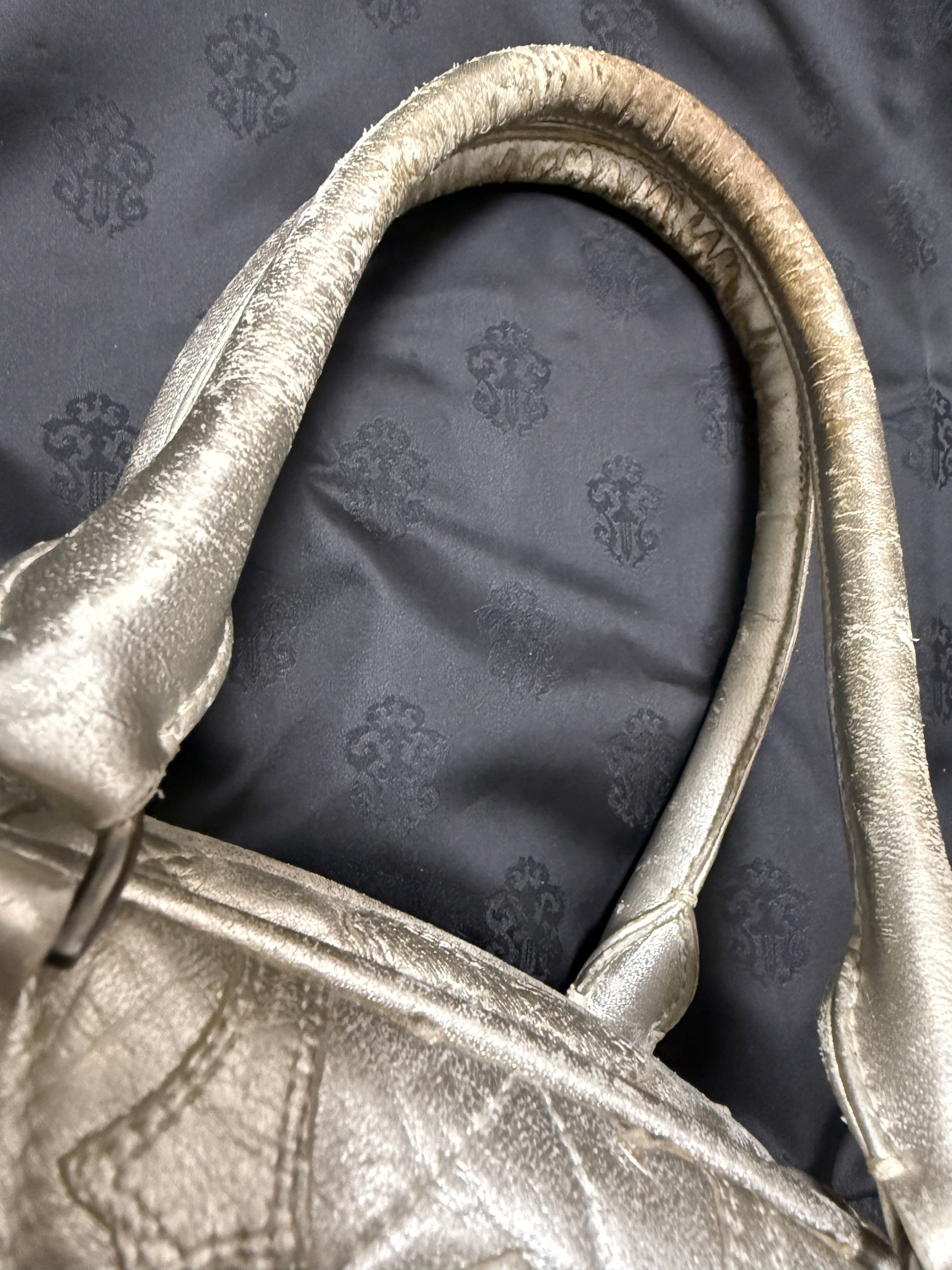 【CHROME HEARTS】GYM BAG SM CEMETERY CROSS PATCH LARGE CROSS