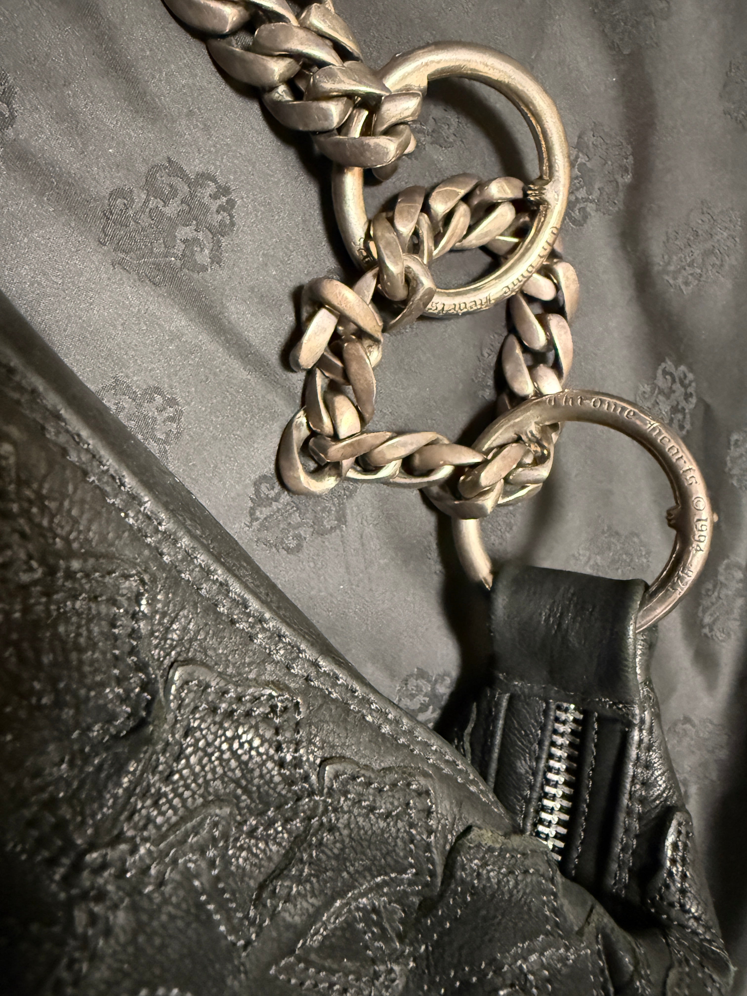 【CHROME HEARTS】BANANA HAND BAG
