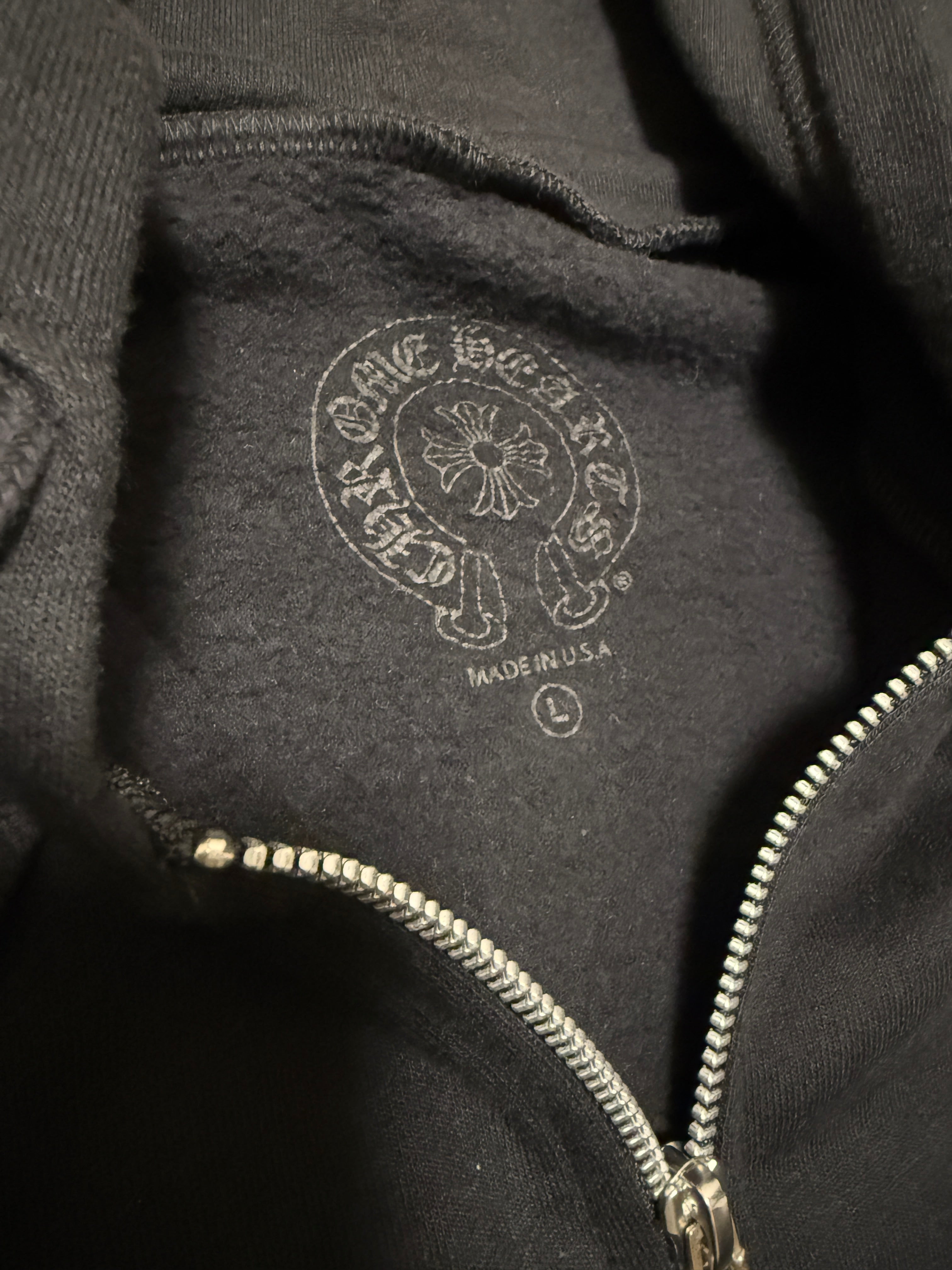 【CHROME HEARTS】SWTSHRT HD ZIP LTD DSMG