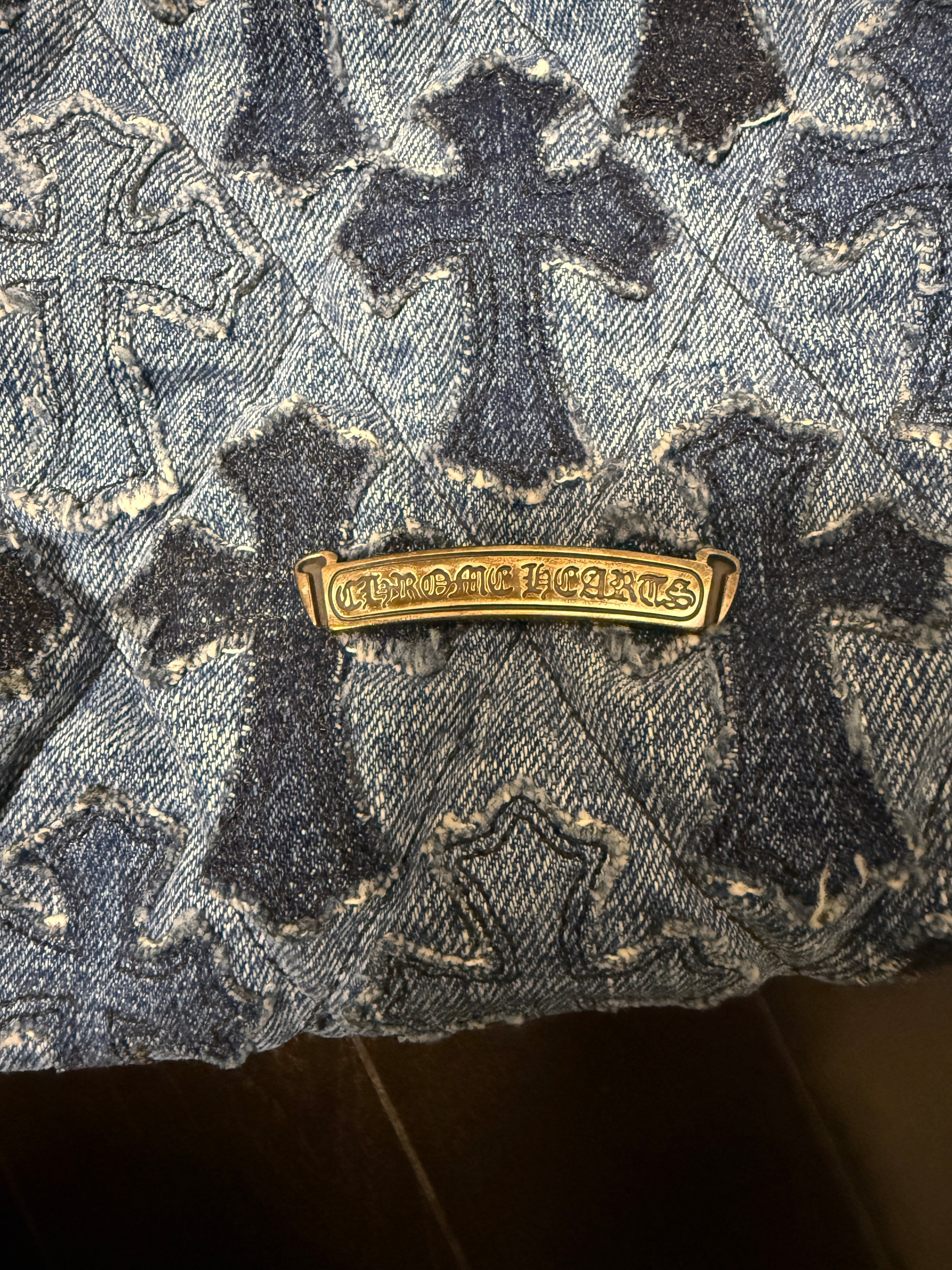 【CHROME HEARTS】TOTOBAG DENIM CROSS PATCH