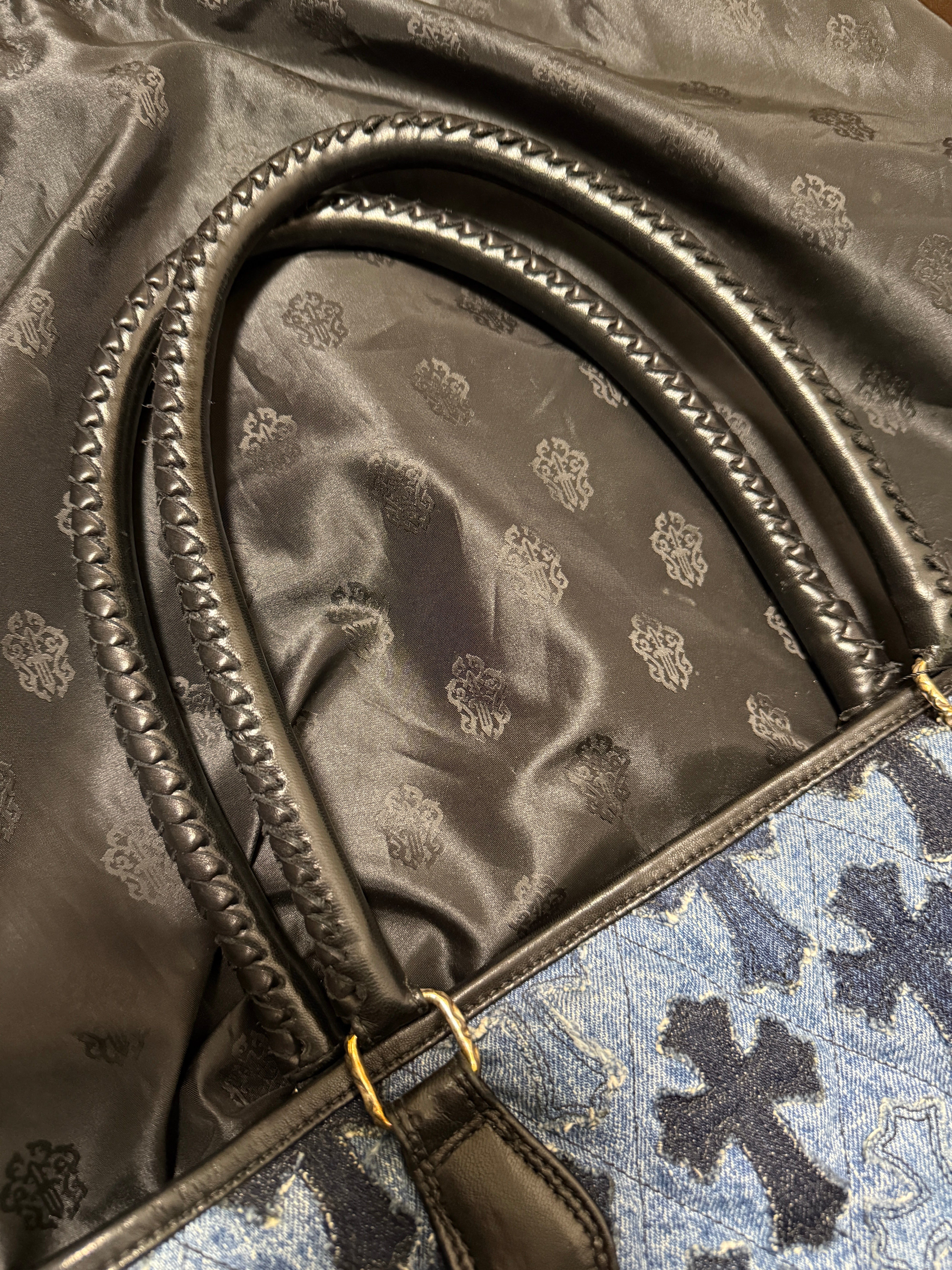 【CHROME HEARTS】TOTOBAG DENIM CROSS PATCH