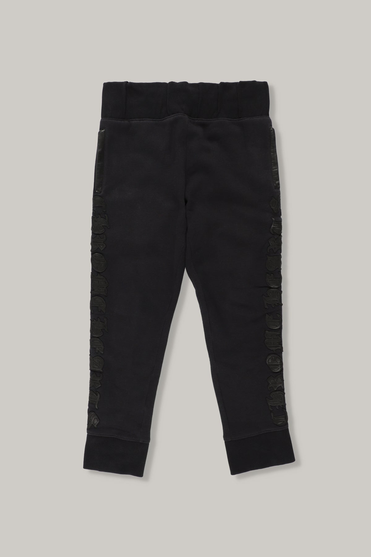 【CHROME HEARTS】ENGLISH LETTER LEATHER CROSS BUTTON SWEAT PANTS