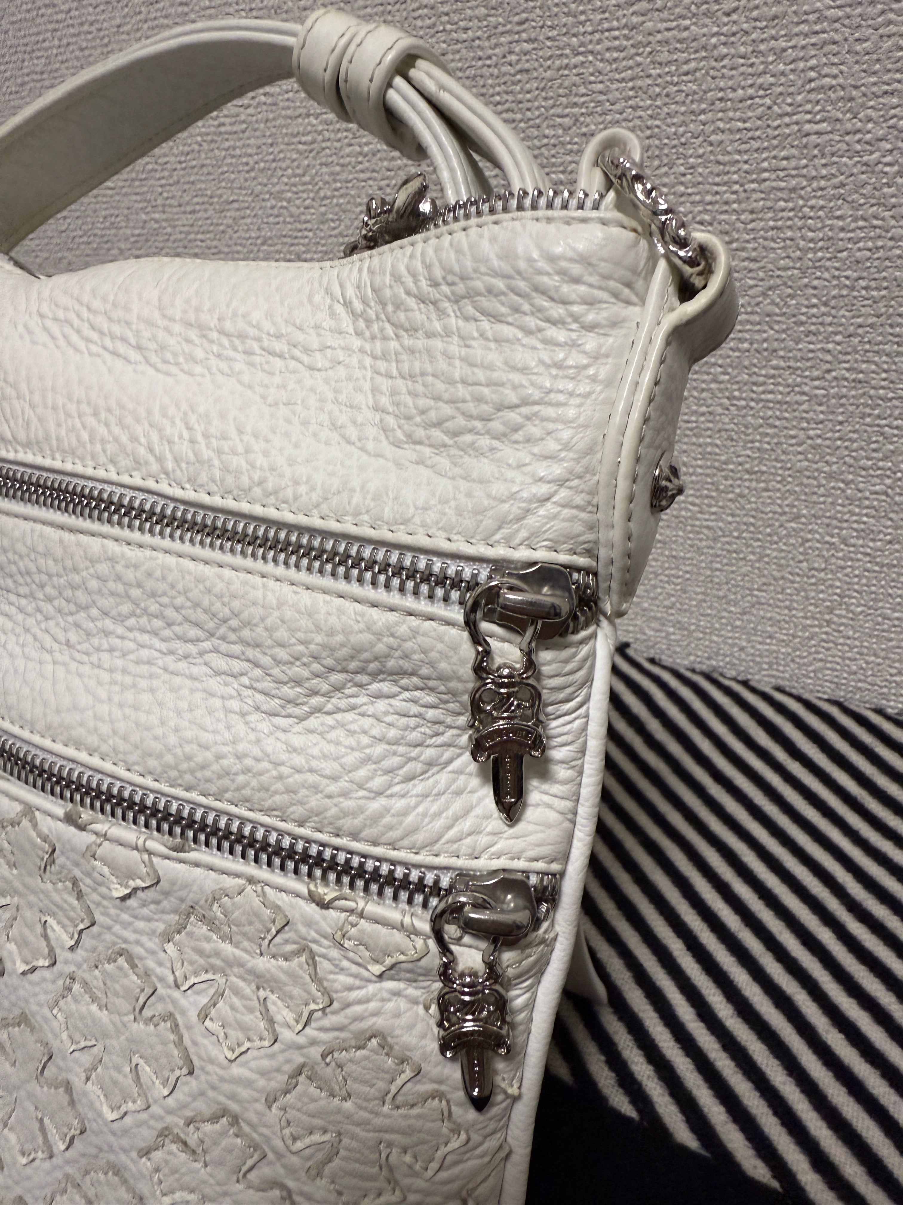 【CHROME HEARTS】PERRY SHOULDER BAG