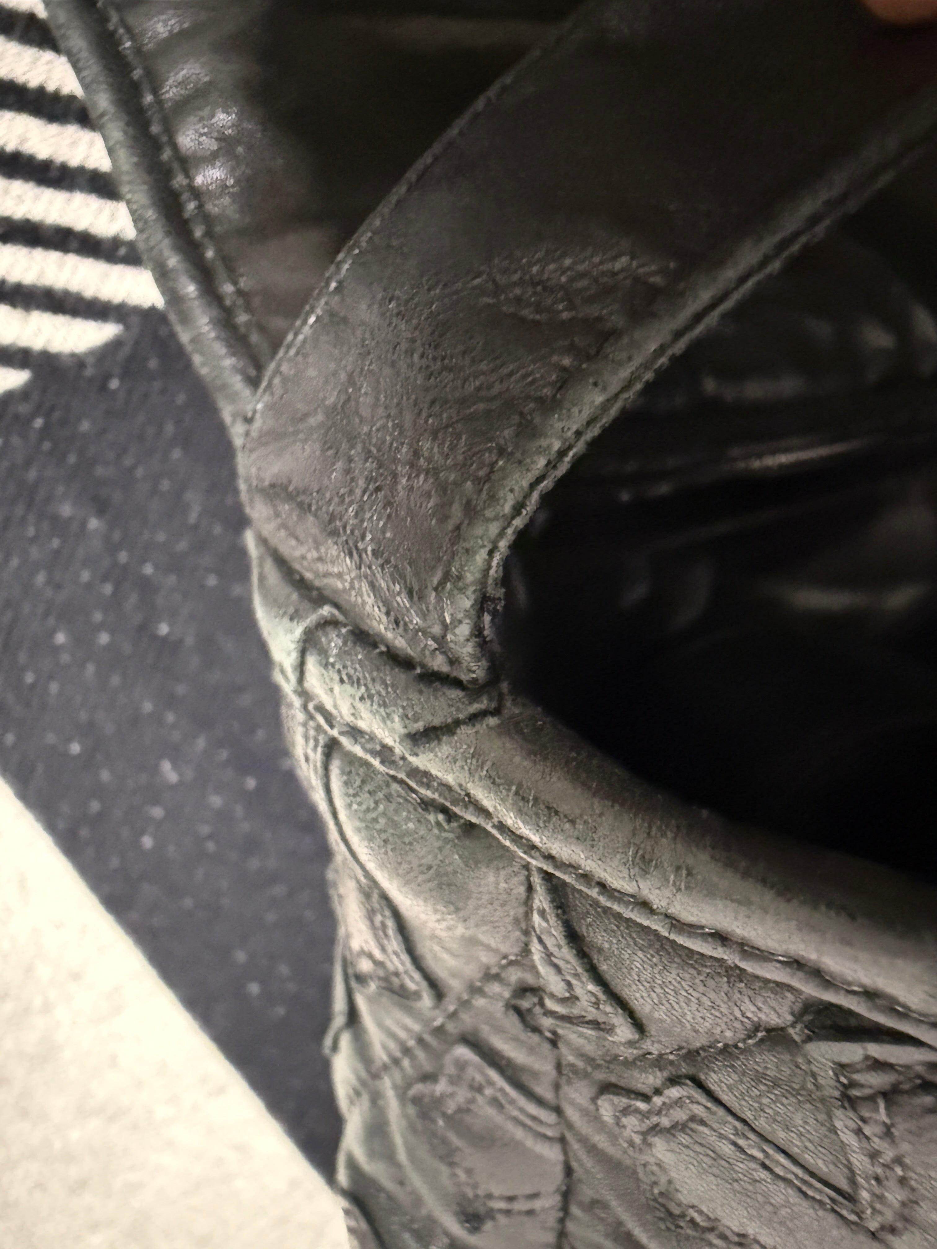 【CHROME HEARTS】G BENDER SHOULDER BAG