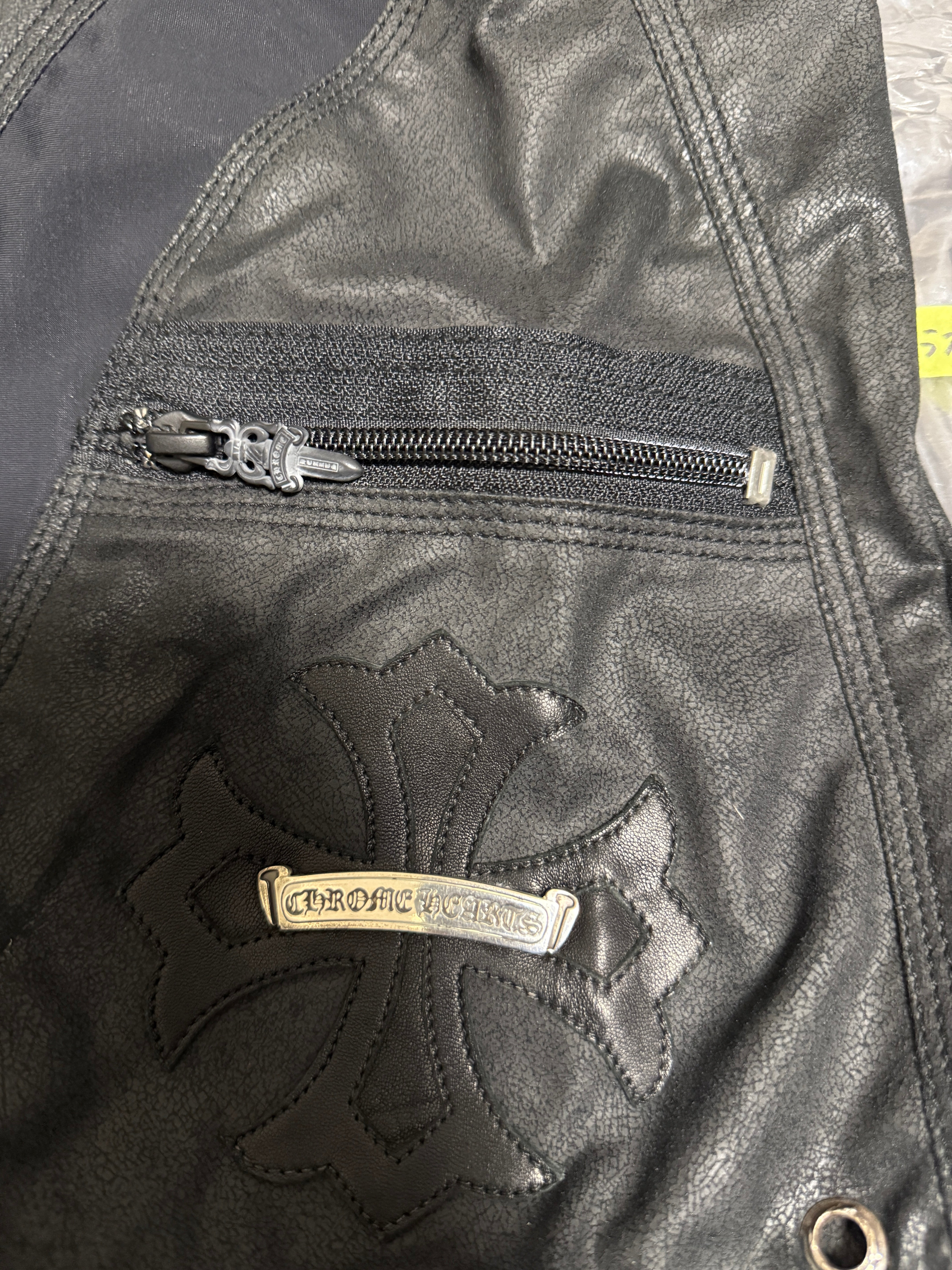 【CHROME HEARTS】ALL LEATHER CROSS PATCH SWIM  SHORTS PANTS