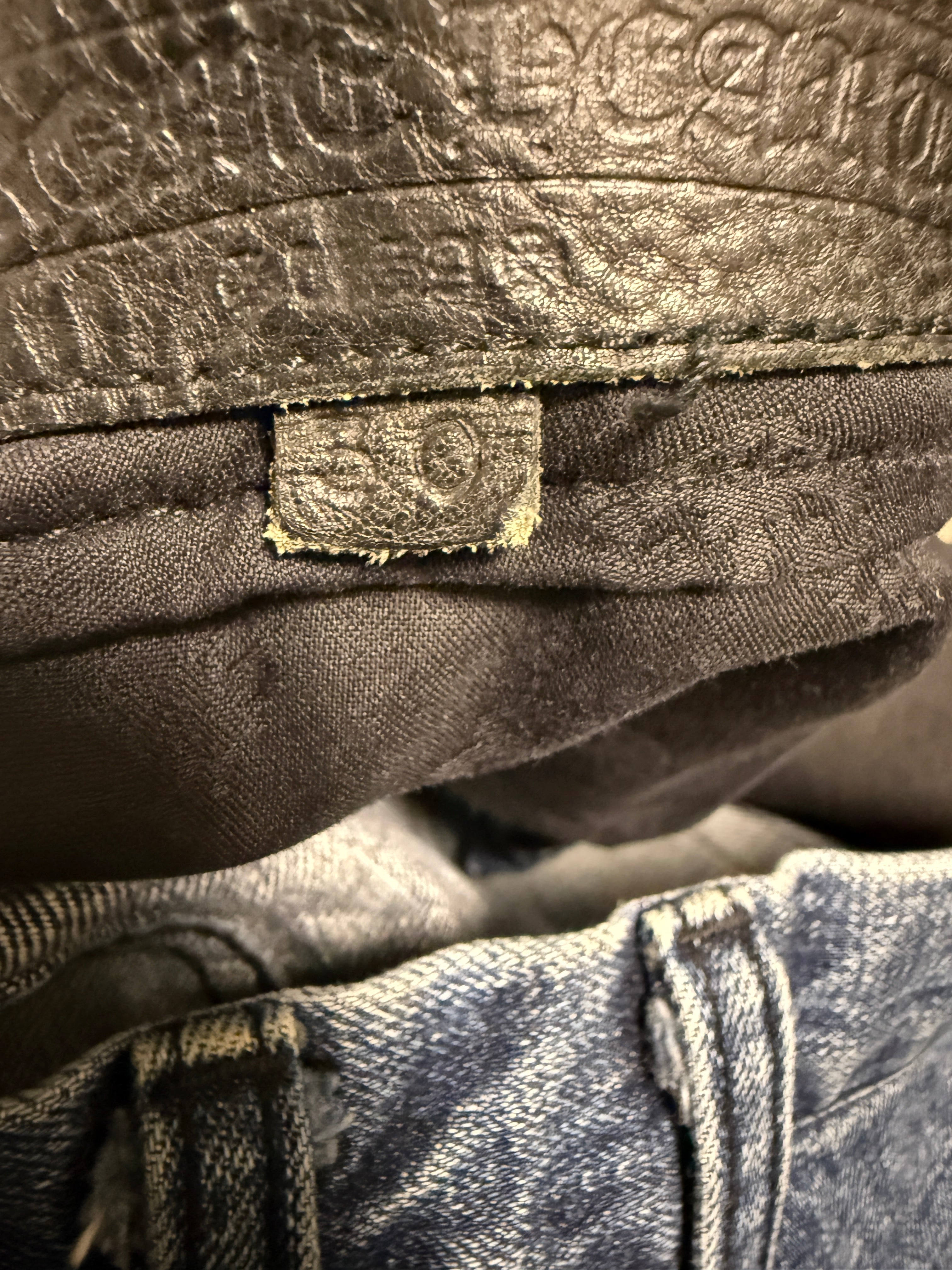 【CHROME HEARTS】CHOMPER PATCHED DENIM